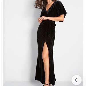ModCloth black velvet dress never worn!
